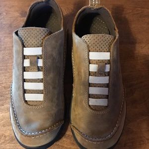 Ladies Montrail leather climbing shoe